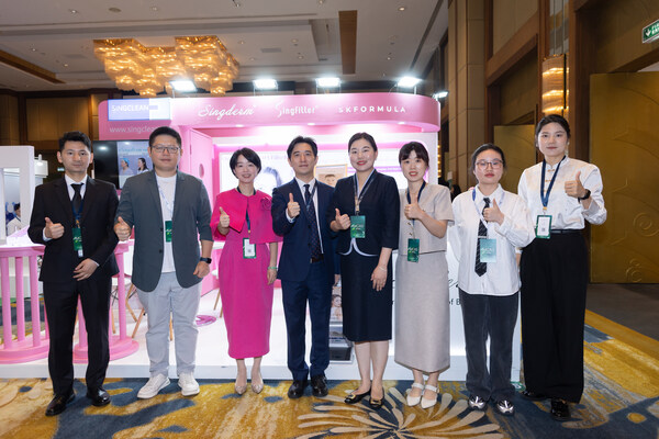 協(xié)合醫(yī)療代表團合照