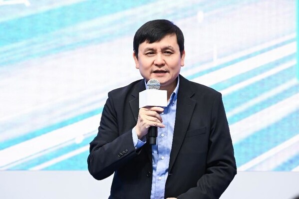 復旦大學附屬華山醫(yī)院張文宏教授致辭