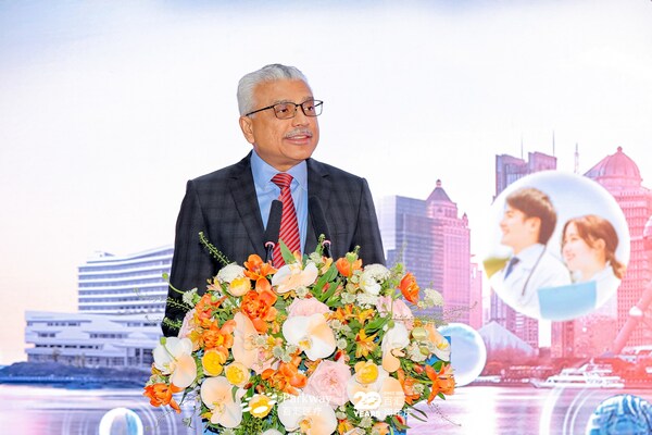 IHH醫(yī)療集團(tuán)首席執(zhí)行官奈爾&middot;平柯醫(yī)生致辭