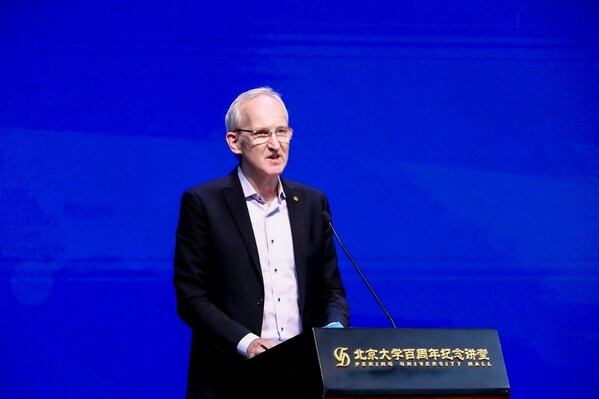 德國外交部全球衛(wèi)生特使 施賀德