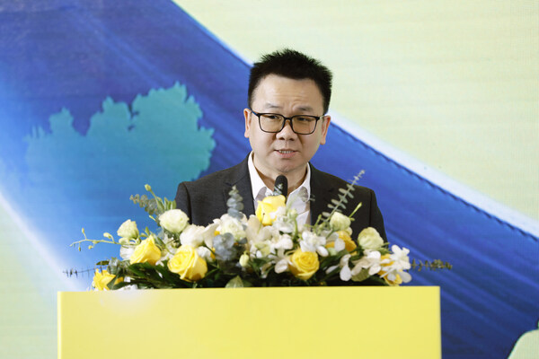 新華網(wǎng)編委邱小敏