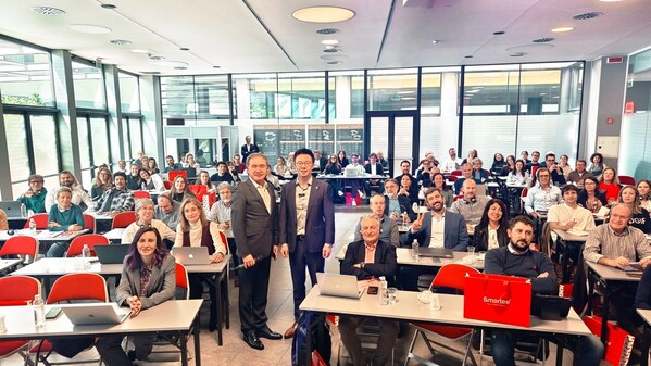 沈剛教授和徐子卿博士在帕多瓦作GS演講