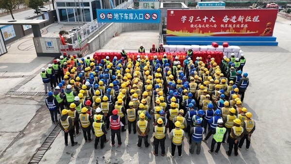 大家財(cái)險(xiǎn)上海分公司走進(jìn)中建八局金賽藥業(yè)項(xiàng)目部開展春季風(fēng)險(xiǎn)減災(zāi)宣傳活動(dòng) 大家財(cái)險(xiǎn)上海分公司走進(jìn)中建八局金賽藥業(yè)項(xiàng)目部開展春季風(fēng)險(xiǎn)減災(zāi)宣傳活動(dòng)