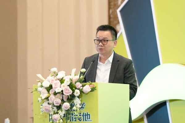 新華網(wǎng)編委邱小敏