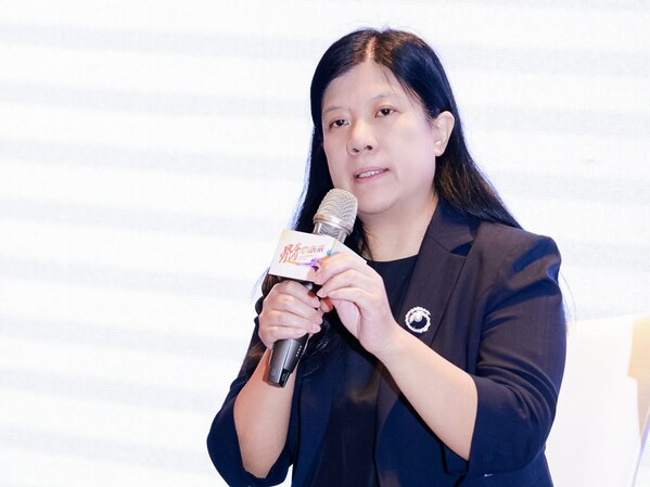 山東省青島市市立醫(yī)院血液科主任、主任醫(yī)師鐘玉萍教授