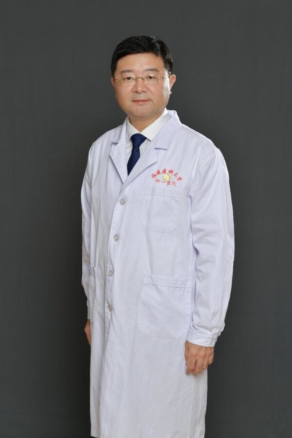 福建醫(yī)科大學(xué)附屬第一醫(yī)院黨委書記翁山耕