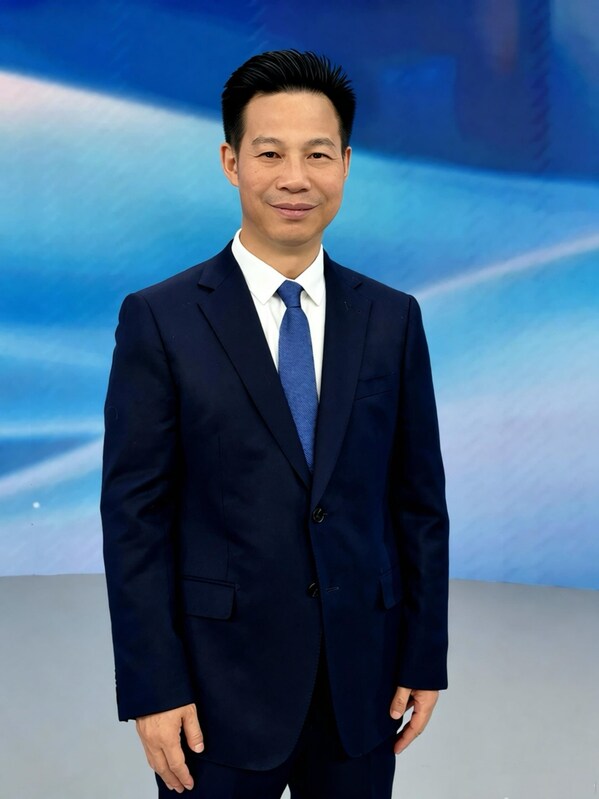 鄭州大學(xué)第一附屬醫(yī)院院長(zhǎng) 余祖江 鄭州大學(xué)第一附屬醫(yī)院院長(zhǎng) 余祖江