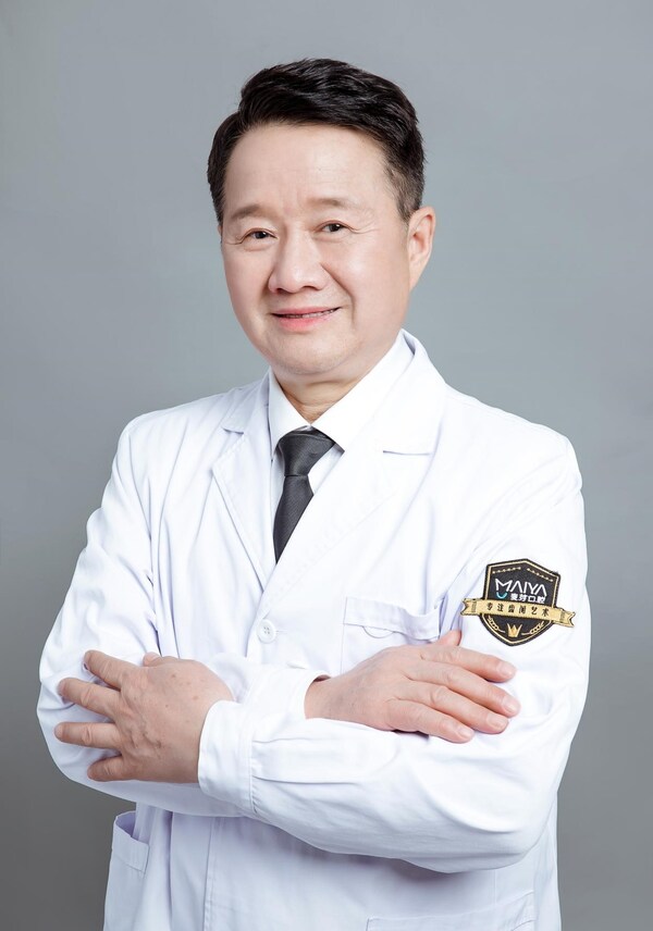 麥芽口腔集團(tuán)總院長(zhǎng)鄭蒼尚教授